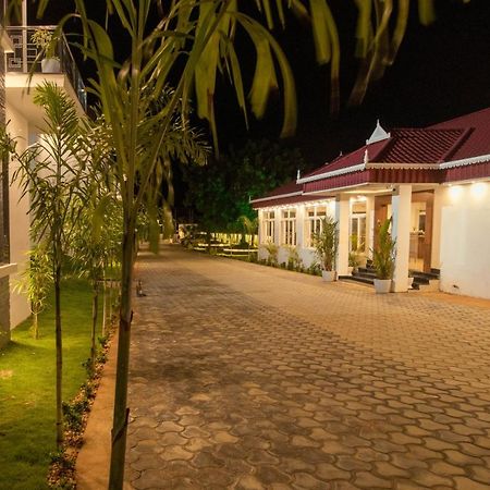 Seven Hills Pamban Island Resort Rameshwaram Exterior photo